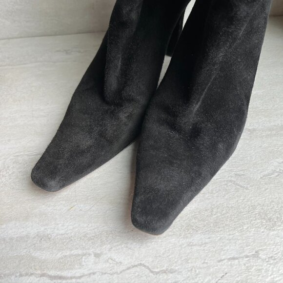 ** Stuart Weitzman Black Stretchy Heeled Ankle Boots Suede Size 10 Back Zip - Picture 2 of 11